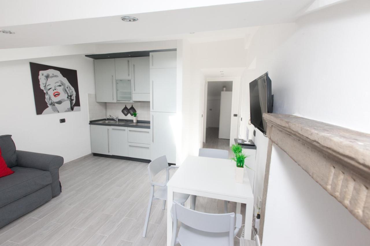 Amazing And New Penthouse In City Center มิลาน ภายนอก รูปภาพ